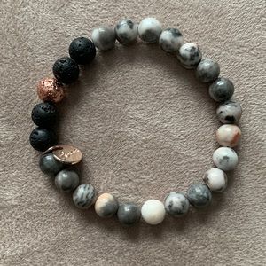3/$25 | AURA Diffuser bracelet and essential oil | NWOT